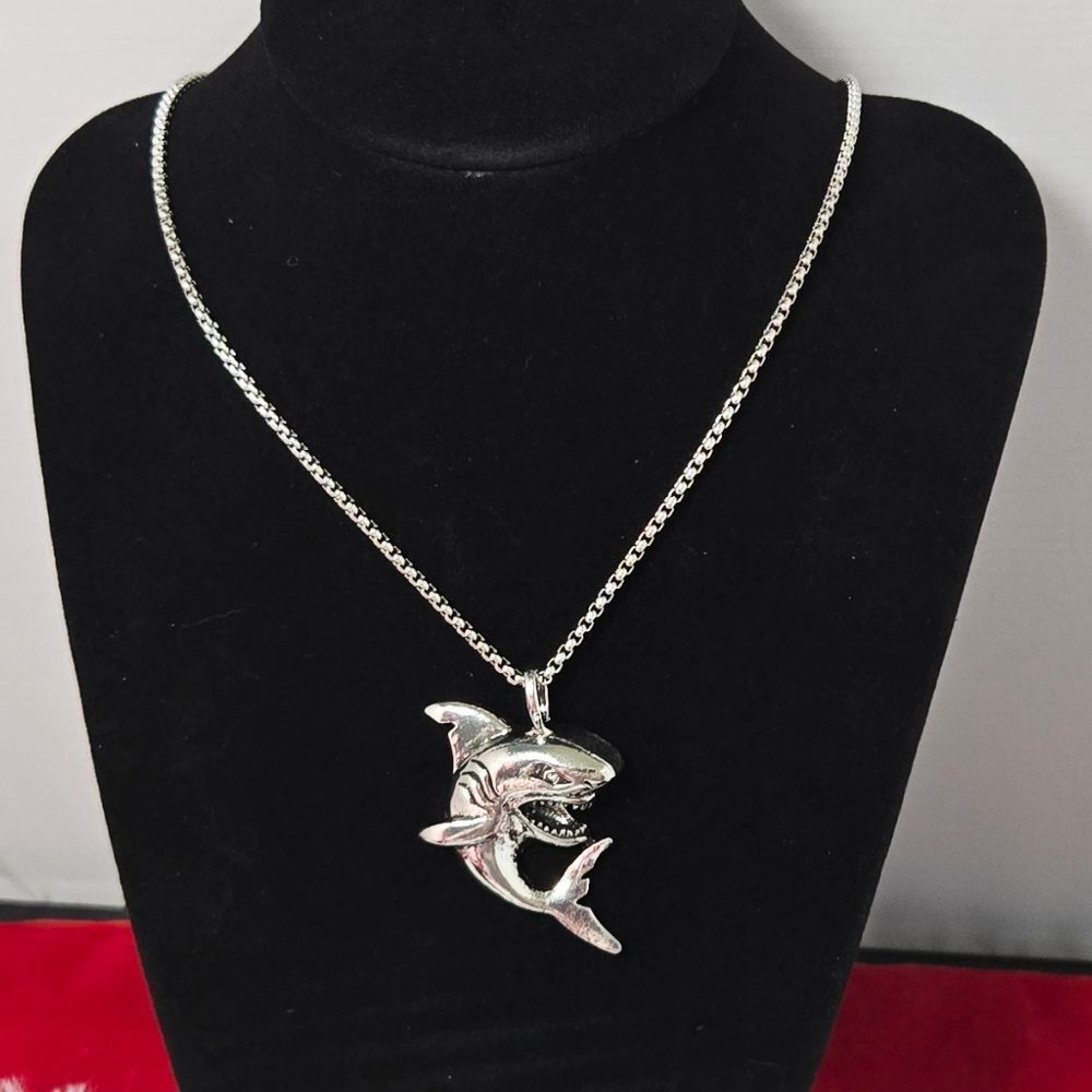 Silver Shark Pendant Necklace Stainless Steel Ocean Statement Box Chain Surfer